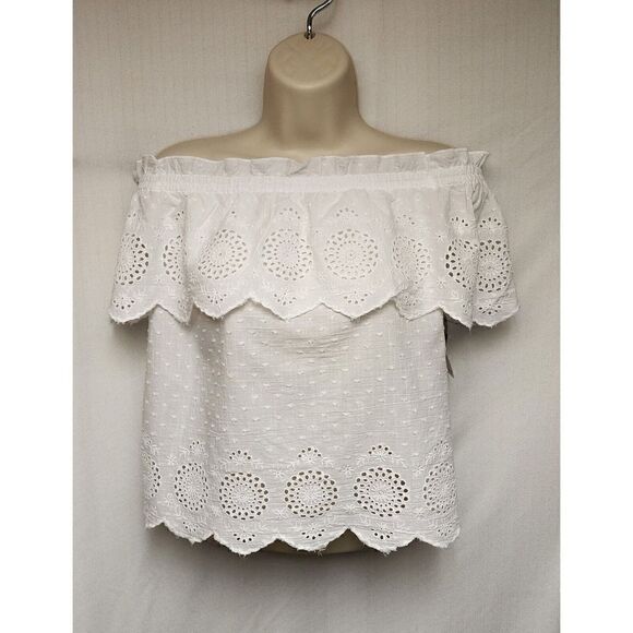 AMERICAN EAGLE OUTFITTERS Women's White Eyelet Off Shoulder Top Size Small - Picture 2 of 5